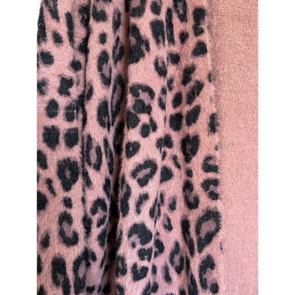 Volcom Fuzzy Leopard Print Cardigan – Pink/Black – W Medium - Picture 5 of 9